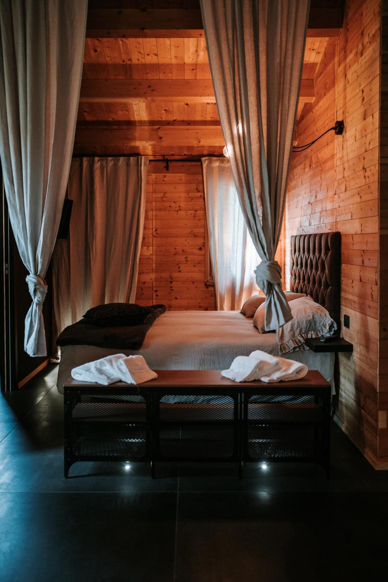 L'Anfora Country Club Bed & Breakfast Basciano Exterior photo